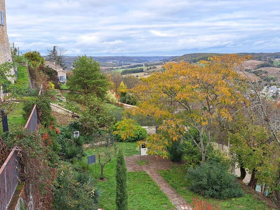 La Maison Du Levant A Lauzerte Esterno foto